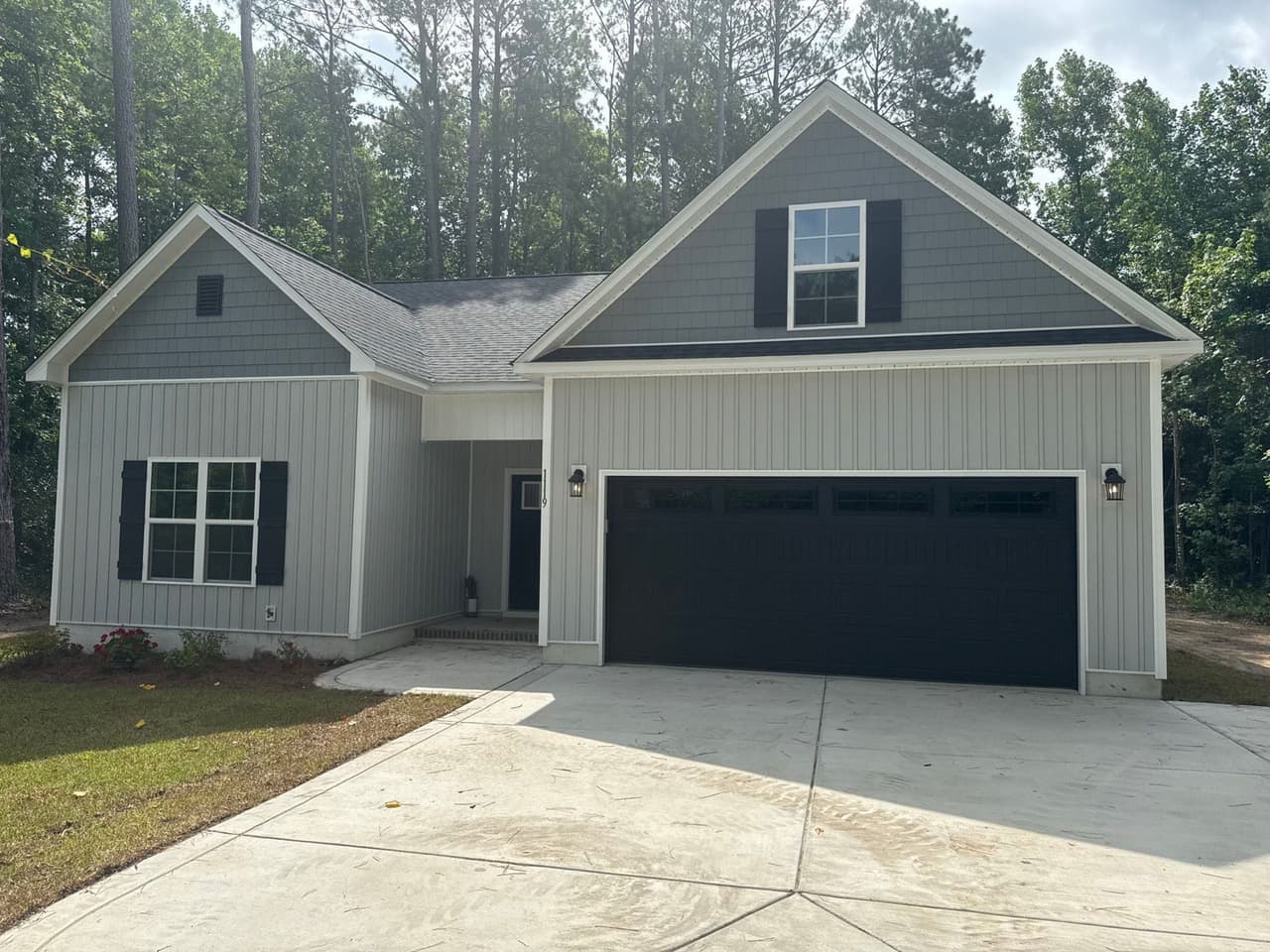 Expert Residential Roof Installations in Jacksonville, NC for Coastal Durability